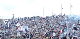 I tifosi dell'Ascoli, foto da pagina Facebook ufficiale Ascoli Picchio