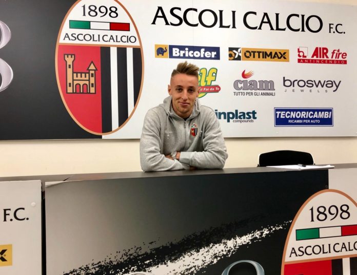 Davide Frattesi, Ascoli Calcio, foto da pagina Facebook ufficiale