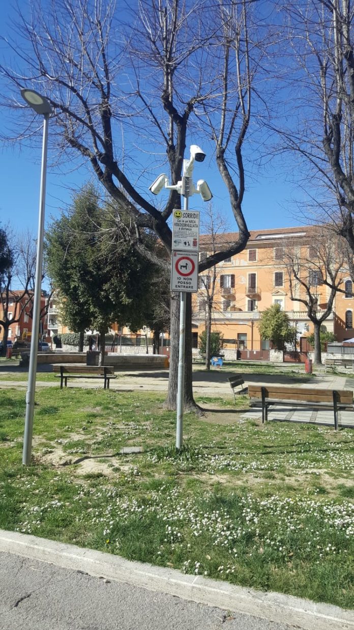 Telecamere in piazza Diaz ad Ascoli