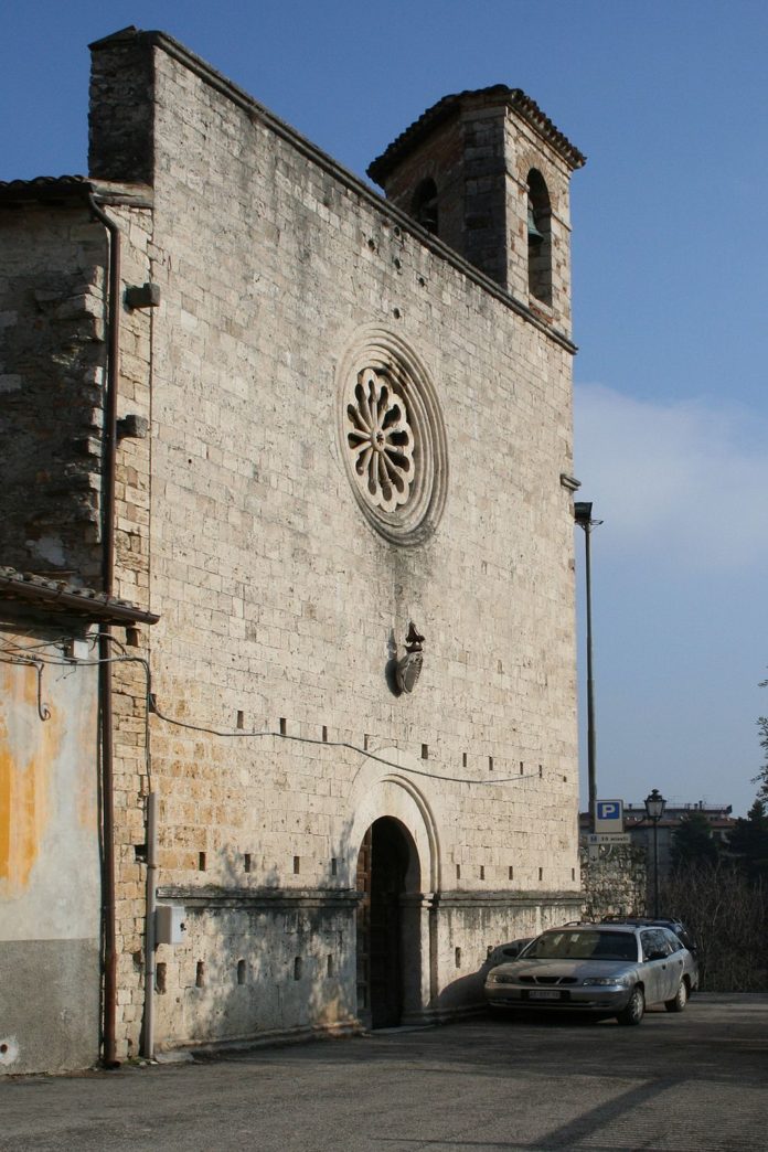 La chiesa di San Pietro in Castello di Ascoli, foto da Wikipedia